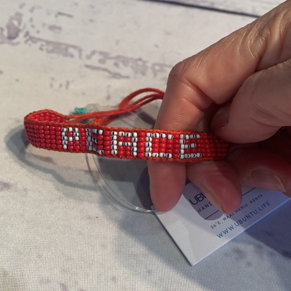 UBUNTA Peace bracelet - Picture 2 of 5